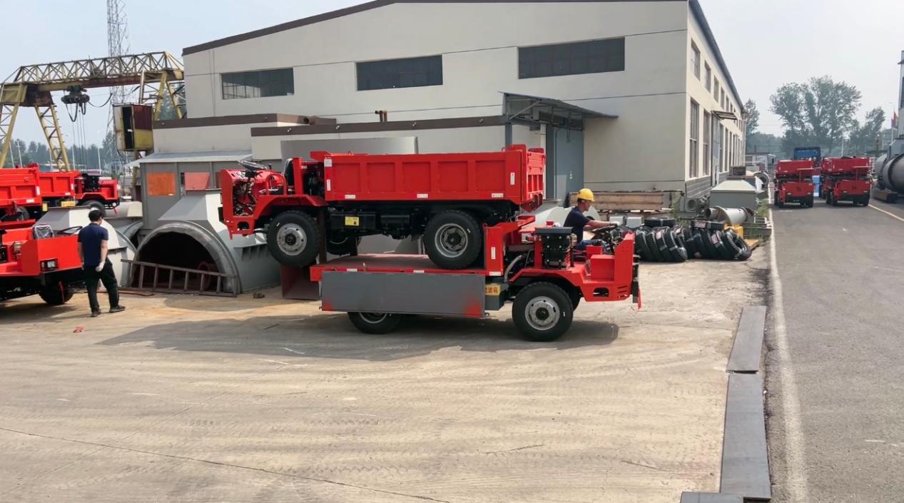HUAYI factory production view